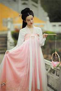 戏剧性闪婚，我们初见就领证！最新