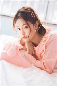 七零：逃婚后被五个糙汉捡走独宠章节